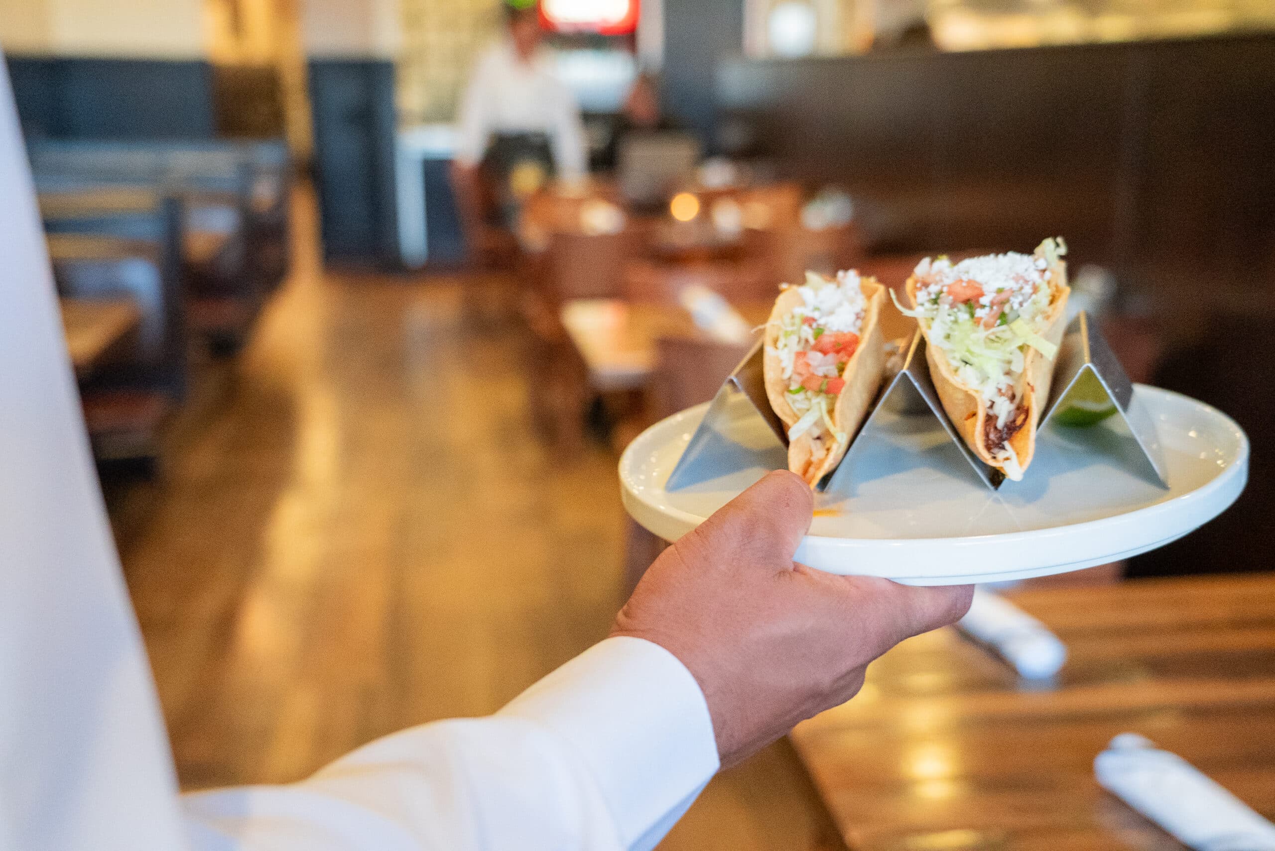 Los Arroyos Goleta seating