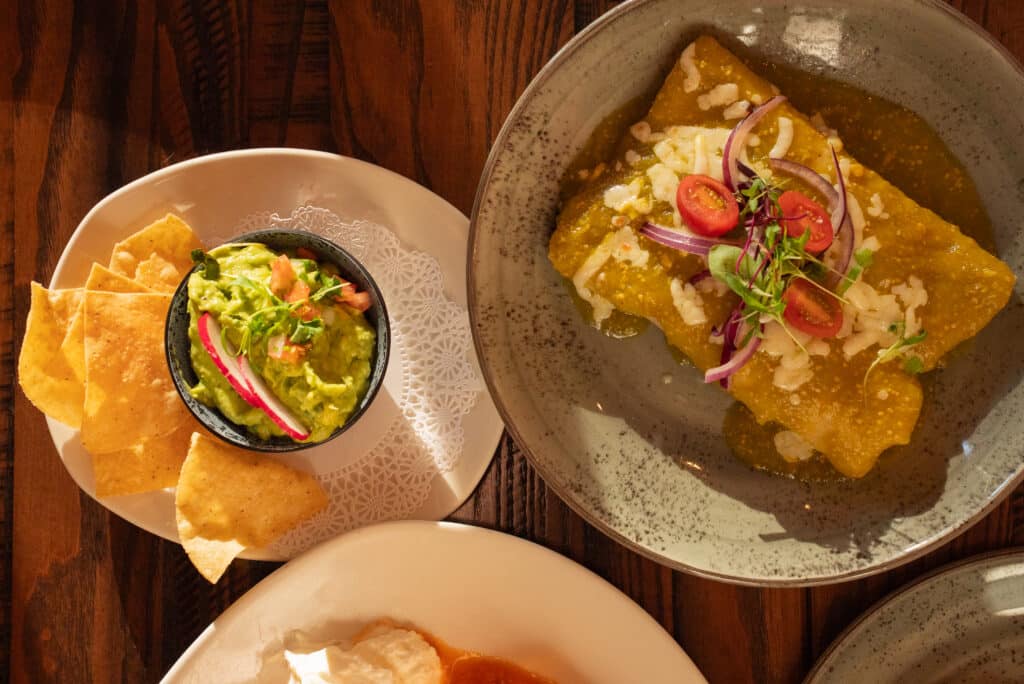 Los Arroyos Montecito patio